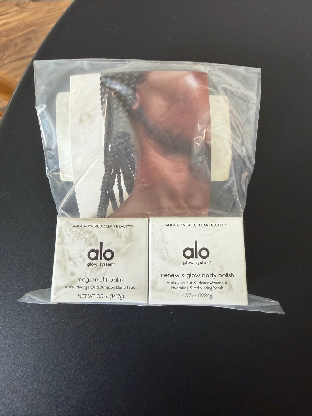 ALO Yoga Glow System Magic Multi-Balm & Renew Glow Body Polish - White